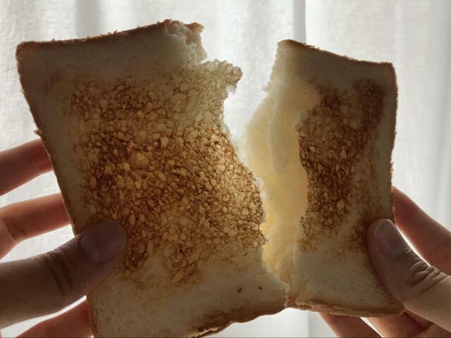 【セブンプレミアムゴールド金の食パン】しっとり感は健在