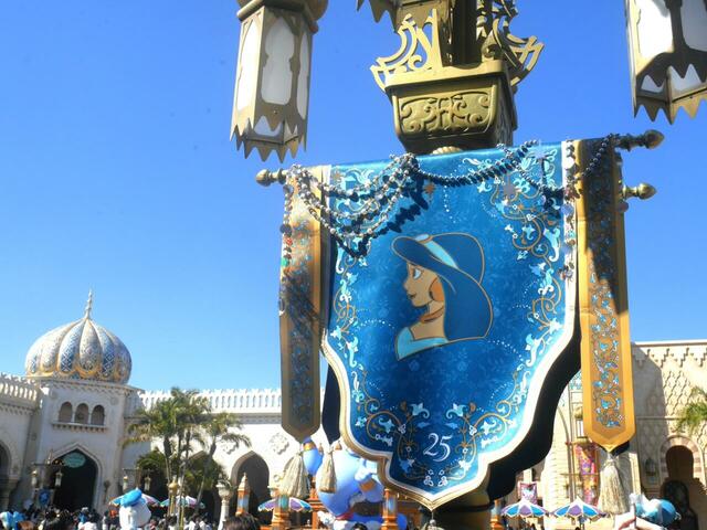 「東京ディズニーシー　25周年“スパークリング・ジュビリー”」デコレーション