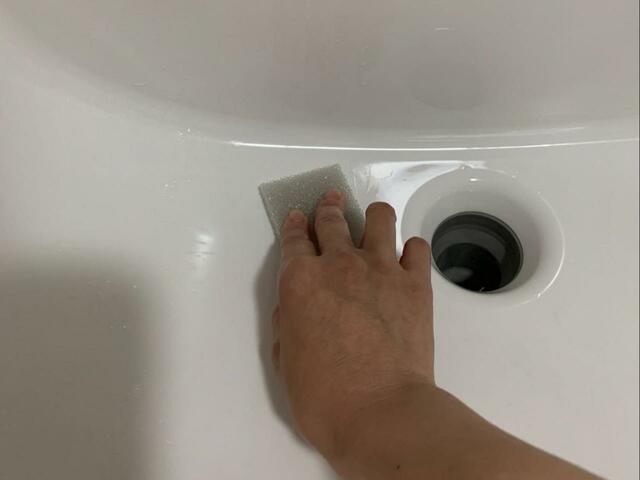 【ニトリ毎日とりかえキッチンスポンジ】洗面台の掃除にも