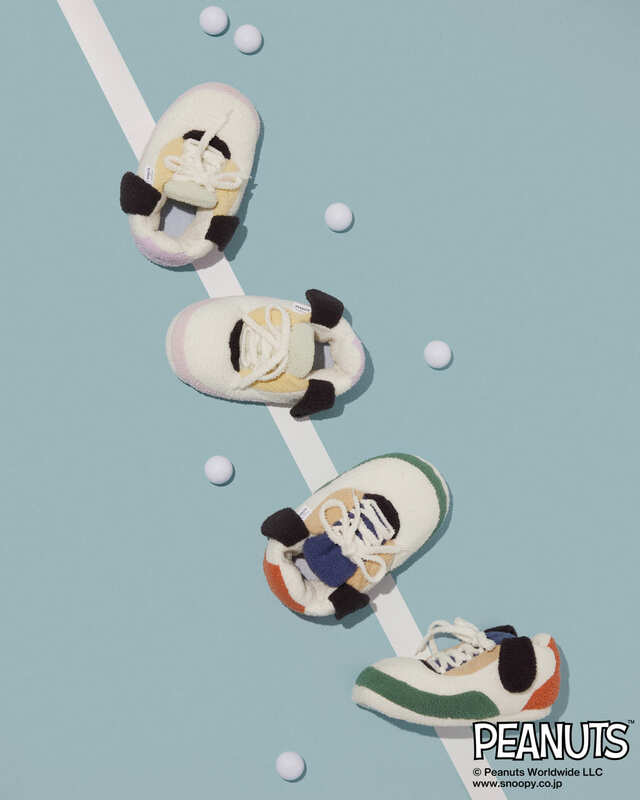 【PEANUTS】ルームシューズ ￥7,590（レディース）、【PEANUTS】HOMME ルームシューズ ￥7,920（メンズ）