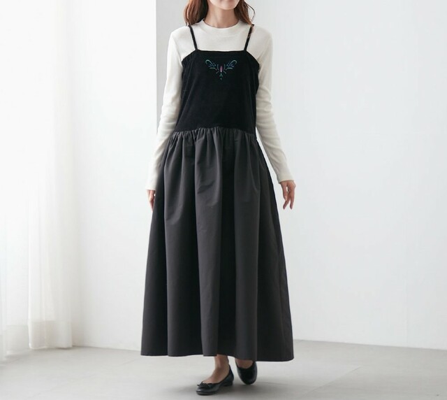 異素材使いドッキングワンピース「アナと雪の女王」｜￥ 6,990 （税込）