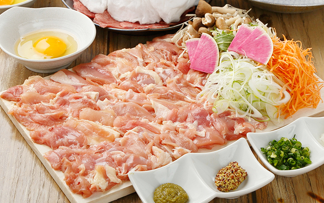 牛タンだけでなく軍鶏も食べ放題！