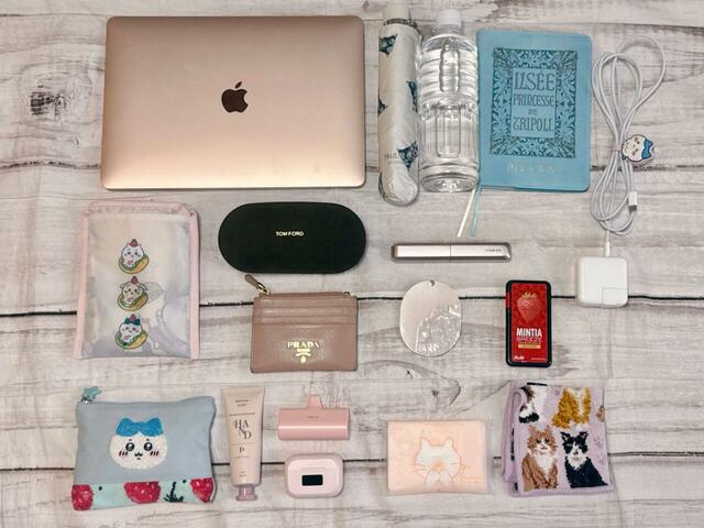 これだけのものが収納できました！お仕事バッグとしても使えます♪