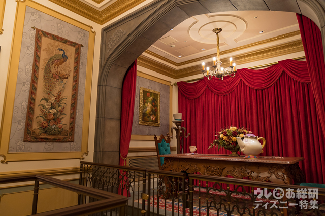 東京ディズニーランド アトラクション『美女と野獣“魔法のものがたり”』撮影/YOSHI