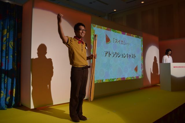 アトラクションキャストからは「ビーバーブラザーズのカヌー探検」