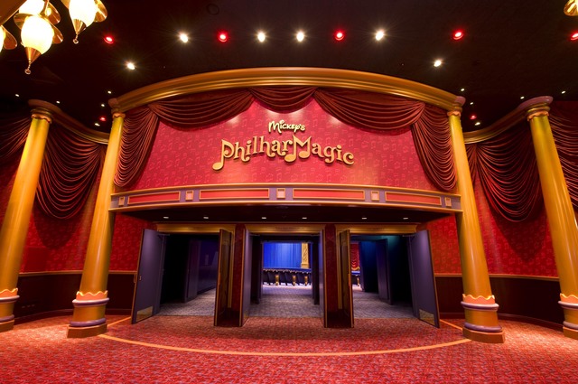 ミッキーのフィルハーマジック　©Disney