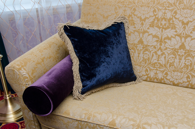 東京ディズニーランドホテル「ディズニー美女と野獣ルーム」©Disney