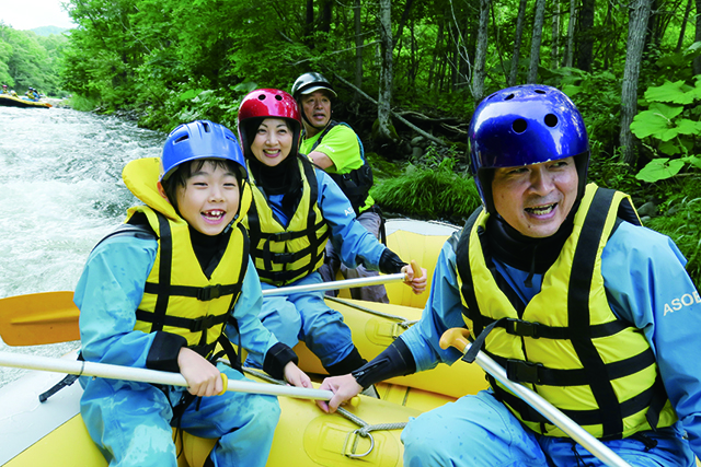 リゾナーレトマム　ネイチャーラフティング