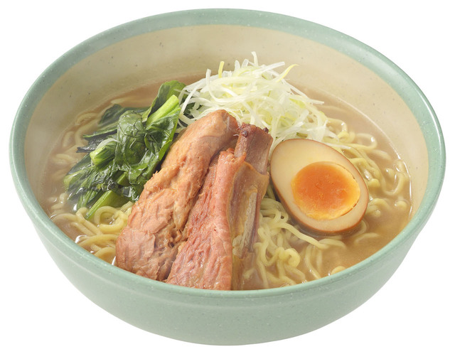 チャイナボイジャー 海老入り白湯麺（塩）