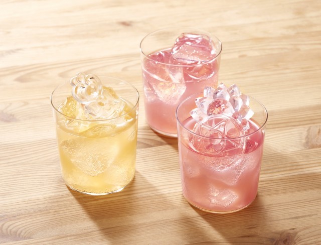 チョコ型にも!「セーラームーン」キーアイテム形の氷ができるアイス