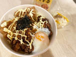 【から揚げの天才】天才のから揚げ丼 Lサイズ　￥1,060天才サイドメニューセットB ￥290