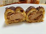 【シャトレーゼ 糖質50％カットのチョコカスタードエクレア】濃厚なチョコカスタードがぎっしり！