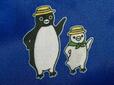 カンカン帽をかぶった2人が仲良く並んでいる姿が愛らしく、ずっと眺めていたくなるほど♪