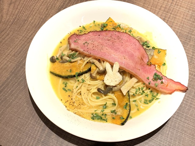かぼちゃときのこの豆乳クリームパスタ
