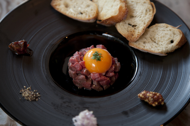 牛肉のタルタル 