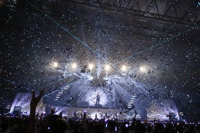 オフィシャル写真より