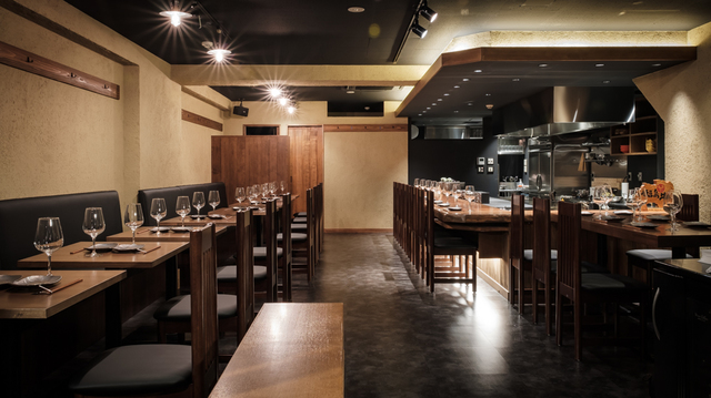 創作鉄板 粉者牛師（こなものうしし）