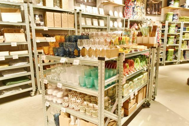 【AWESOME STORE TOKYO（オーサムストア トーキョー】グラスもオシャレ。