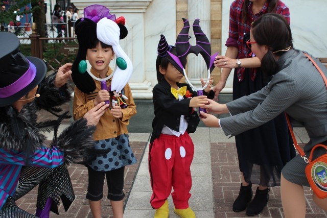 TDS ディズニー・ハロウィーン 「ヴィランズ・ハロウィーン・パーティー」／「ファッションチェック」