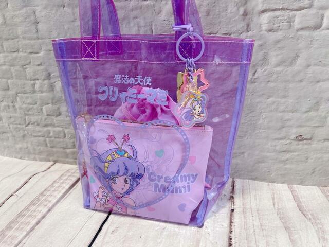 付属の巾着を外して、ポーチと巾着をイン！