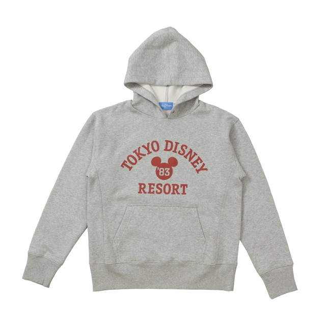 パーカ 3,900円｜東京ディズニーランド 「タウンセンターファッション」、東京ディズニーシー 「フィガロズ・クロージアー」