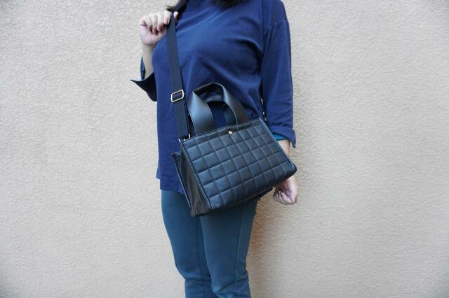 バッグを斜め掛けしてみたところ