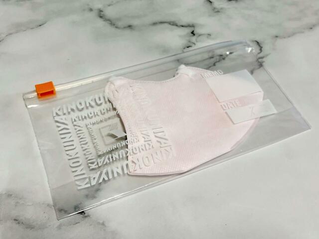 【紀ノ国屋 スライドジッパーバッグ Mサイズ】立体型マスクを入れるのにぴったり