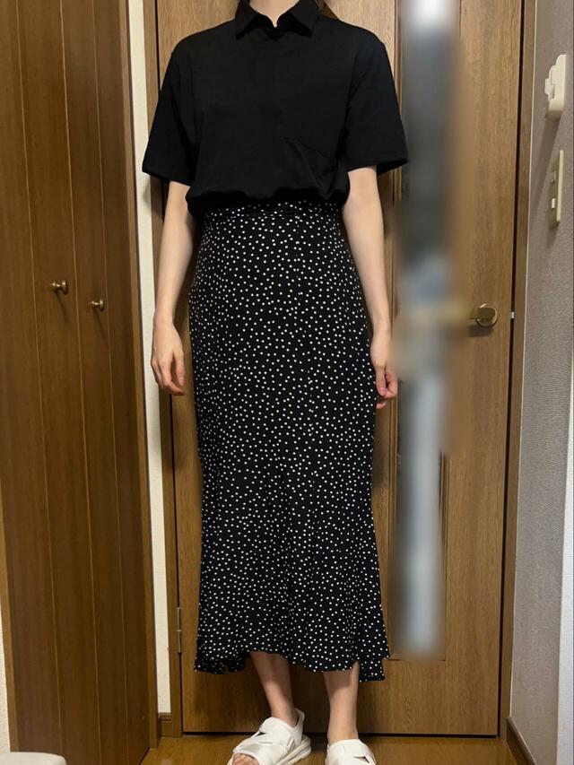 【ワークマン ドライストレッチ半袖ポロシャツ】スカートとも合わせられるデザインです