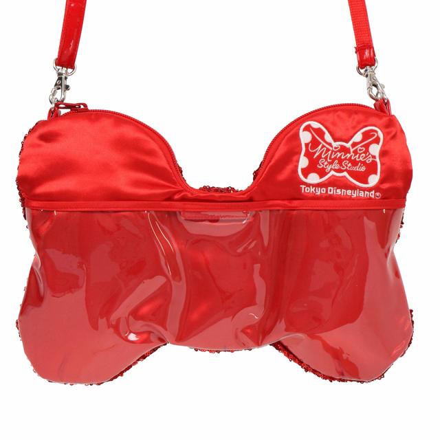 ポシェット 2600円｜高さ約22×幅約31cm｜東京ディズニーリゾート・アプリ、ギャグファクトリー／ファイブ･アンド･ダイム