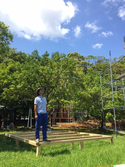 岐阜県美術館 「アートまるケット　日比野克彦ディレクション＜花は色の棲家＞」　日比野克彦