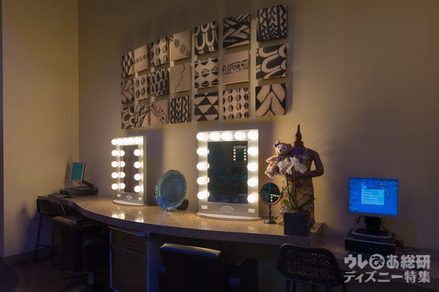 ペインテッド・スカイの内部の様子です