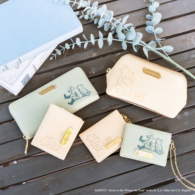 【Samantha Thavasa】ポーチ ￥13,200、長財布 ￥24,200、ミニ財布 ￥20,900、二つ折りパスケース ￥14,300