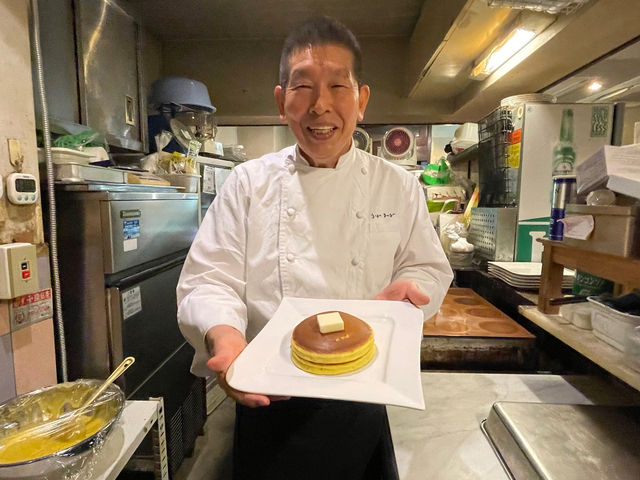 【ホットケーキ倶楽部 我家我屋本店】「万惣の味を残したくて、ホットケーキを焼き始めました」