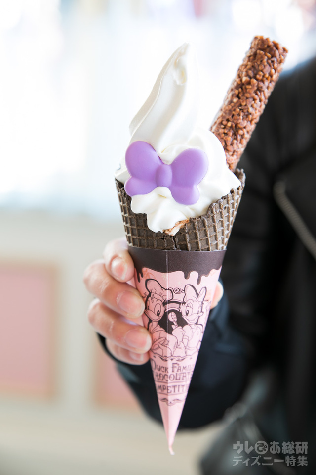 ミルクソフトクリーム＆チョコレートクランチ 1個 ¥450