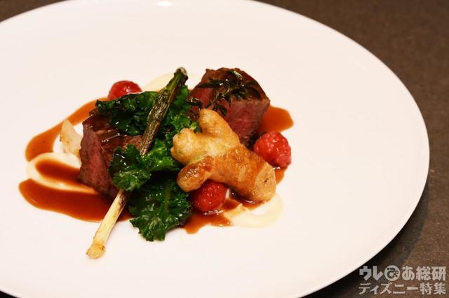 “トータリー・ミニーマウス”スタイリッシュカンナ｜東京ディズニーランドホテル_「カンナ」