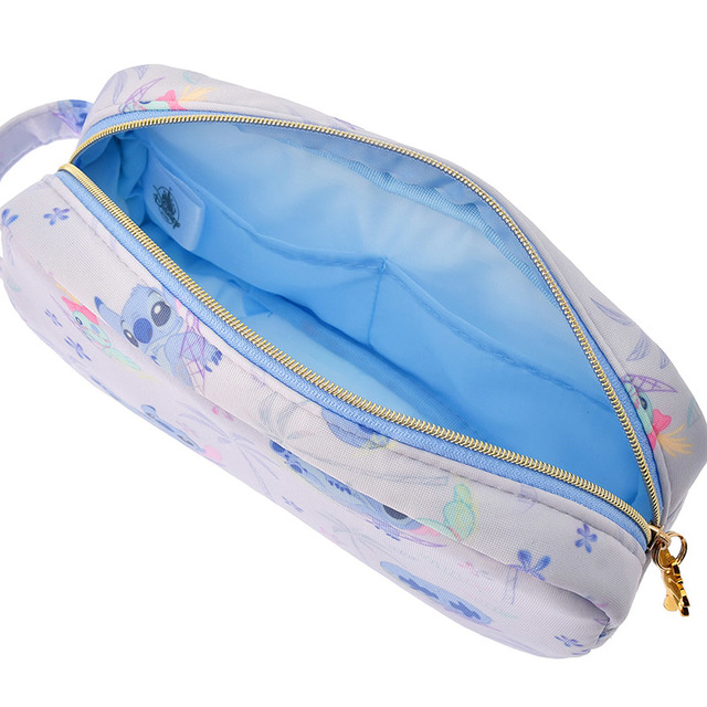 ペンケース 1,600円