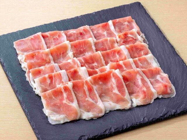 「鴨肉」＜期間：2024年9月12日〜＞【“合鴨”や“きのこ”を「漆黒のきのこだし」でしゃぶしゃぶ！しゃぶ葉で『秋のきのこと鴨しゃぶフェア』開催！】