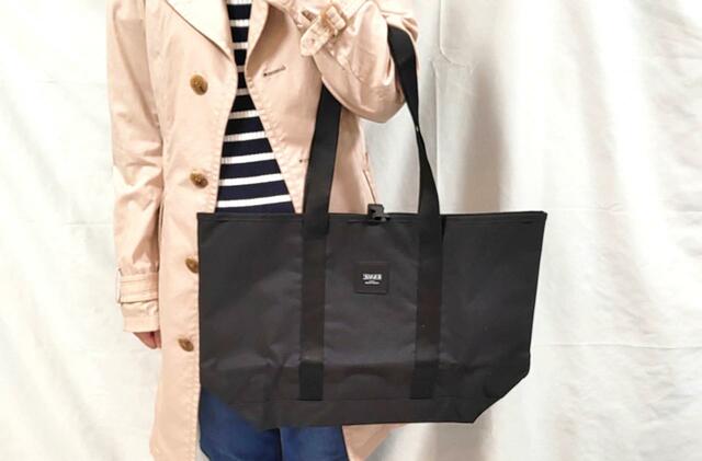 淡いピンクカラーのトレンチコートに合わせてみた