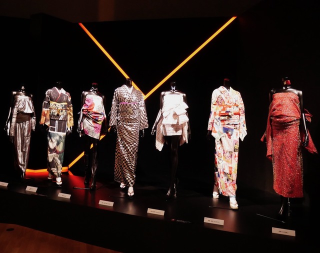 YOSHIKIデザイン　YOSHIKIMONO 展示風景