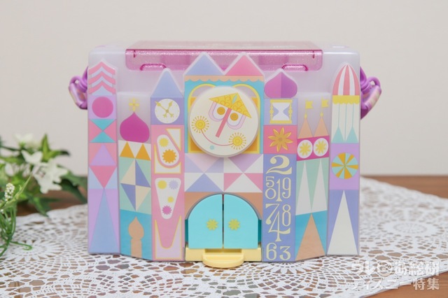 顔の部分が回ります｜ポップコーン、バケット付き 2600円