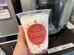 【ファミリーマート×GODIVA フラッペ】ホワイトチョコレートストロベリーフラッペは甘党さんにおすすめ