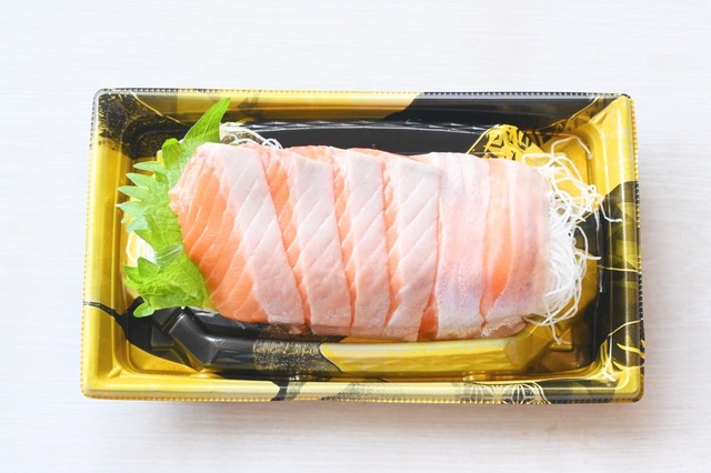 【角上魚類「活〆佐渡サーモン刺身」】量より質を楽しみたい日にぴったりな、ご褒美感のあるお刺身です♪