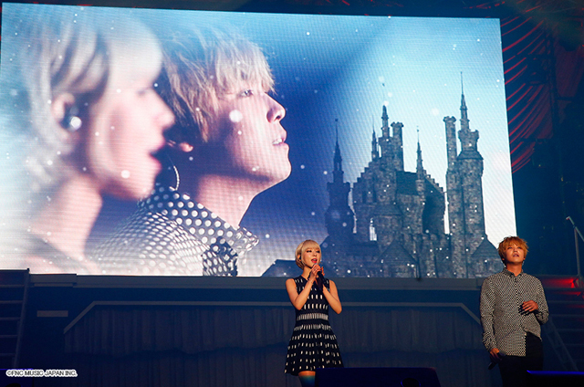 イ・ホンギ(FTISLAND)＆チョア(AOA) 「FNC KINGDOM」東京公演