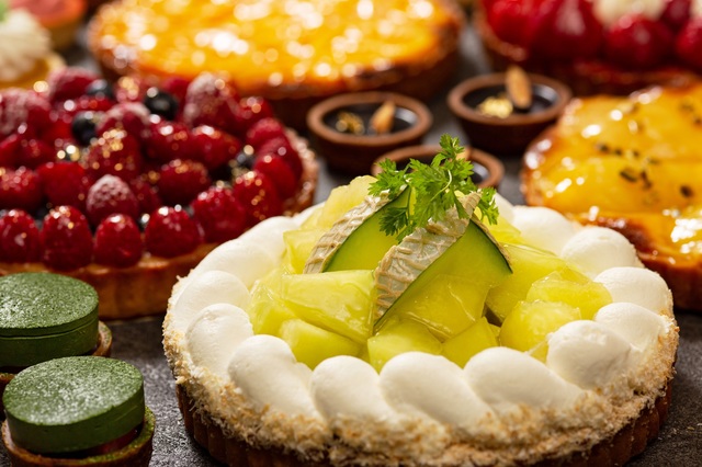 スイーツブッフェ「Carnaval de 16 tartes」