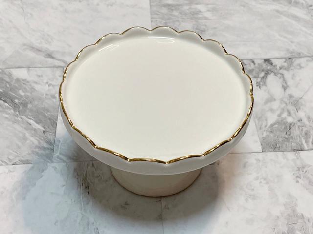 【Francfranc（フランフラン）】パステルスカラップ ミニスタンド ホワイト／税込1,200円