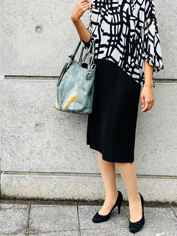 【SPECCHIO シャトルプリーツアンサンブルセット(ブラウス×ワンピース)】ブラウスとワンピースは別々にコーディネートしても