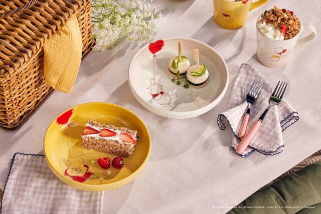 ル・クルーゼ くまのプーさん/レジェ・ラウンド・ディッシュ 20cm ¥4,180