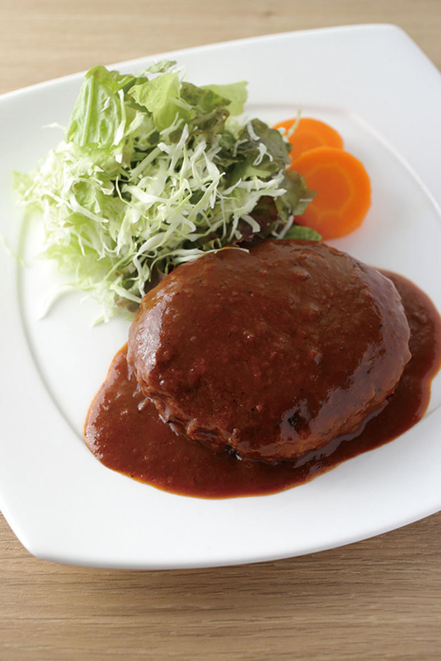 洋食 まつおか（東日本橋）　ハンバーグ1050円