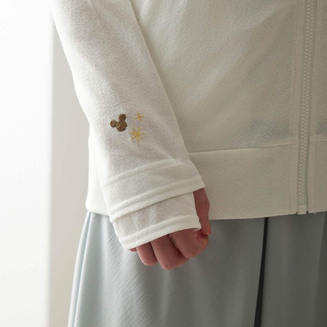 パーカ【UVケア】「ミッキーモチーフ」|¥3,990 (税込)