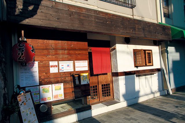 【関西】セルフ鶏焼の名店／【東三国】しちりんや　店舗外観